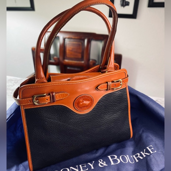 Dooney & Bourke Authentic Leather Crossbody Handbag - Picture 1 of 16